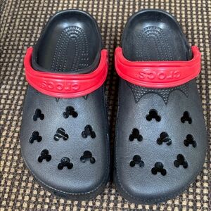 Disney Crocs Original Black and Red size Small womens 6-7 mens big kids 4-5 EUC